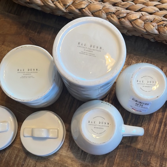 Rae Dunn “Magic””Mischief” & “Merry” Gnome 4 Piece Set - Picture 5 of 6